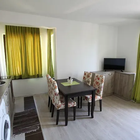 Lejlighedshotel Salena 3*