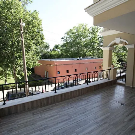 公寓式酒店 Salena 4*