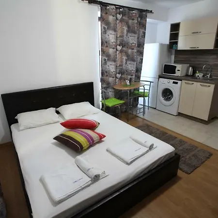Apartahotel Salena